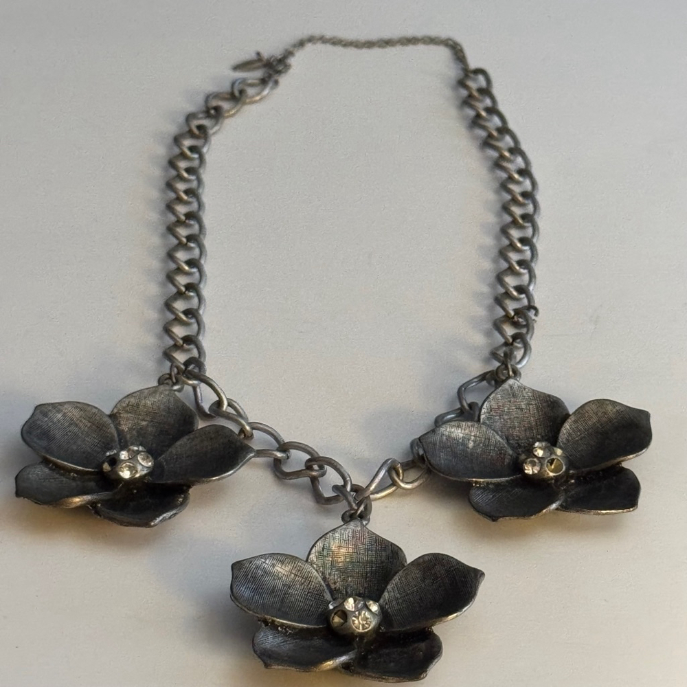 VCLM Signed Floral Rhinestone Silver Tone Necklace